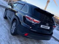 Toyota Highlander 2014 годаfor16 500 000 тг. в Алматы