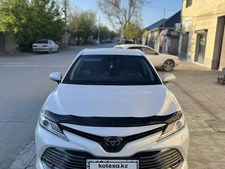 Toyota Camry 2018 года за 14 300 000 тг. в Кызылорда