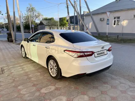 Toyota Camry 2018 года за 14 300 000 тг. в Кызылорда – фото 5