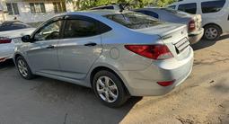 Hyundai Solaris 2013 года за 6 000 000 тг. в Уральск – фото 3