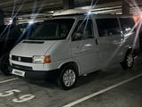 Volkswagen Transporter 1995 годаfor3 500 000 тг. в Астана