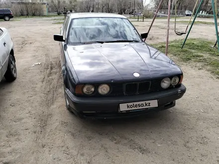 BMW 520 1993 года за 1 500 000 тг. в Караганда – фото 2