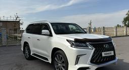 Lexus LX 570 2016 года за 39 500 000 тг. в Алматы – фото 3