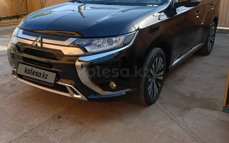 Mitsubishi Outlander 2022 годаүшін11 800 000 тг. в Уральск