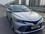 Toyota Camry 2019 годаүшін13 500 000 тг. в Шымкент