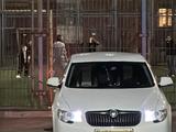 Skoda Superb 2013 года за 3 000 000 тг. в Астана – фото 2
