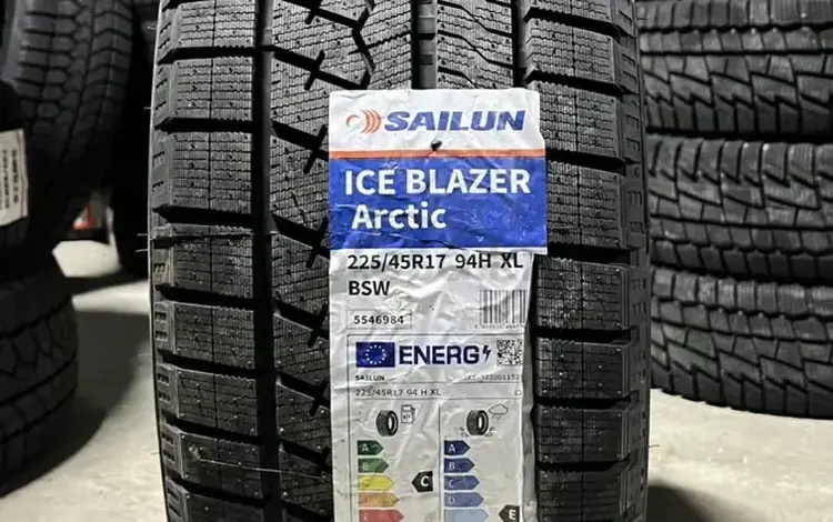 225-45r17 Sailun Ice Blazer Arctic за 29 500 тг. в Алматы