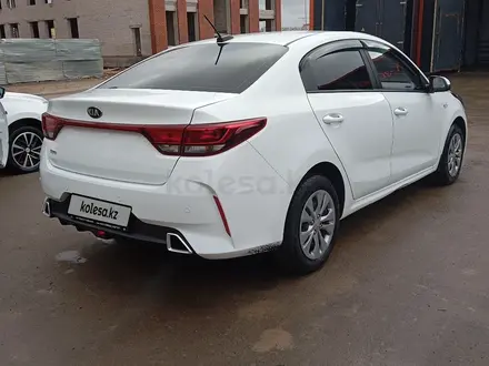 Kia Rio 2021 года за 7 900 000 тг. в Актобе – фото 3