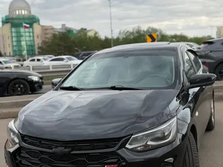 Chevrolet Onix 2023 года за 5 400 000 тг. в Астана