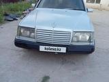 Mercedes-Benz E 230 1992 года за 550 000 тг. в Шымкент