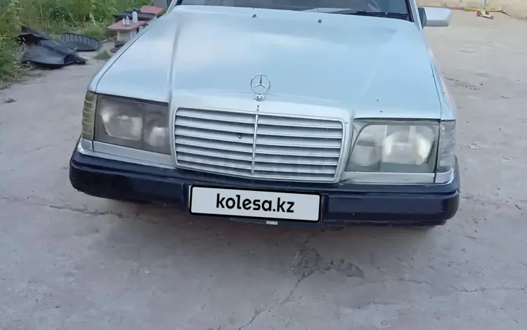 Mercedes-Benz E 230 1992 года за 550 000 тг. в Шымкент