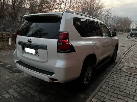 Toyota Land Cruiser Prado 2018 года за 24 000 000 тг. в Атырау – фото 3