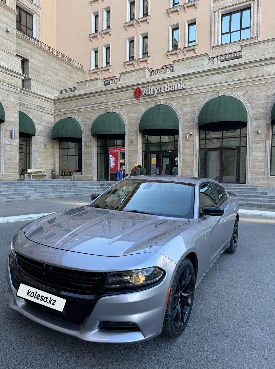 Dodge Charger 2017 г.