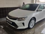 Toyota Camry 2015 годаүшін11 000 000 тг. в Шымкент – фото 2