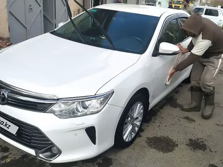 Toyota Camry 2015 года за 11 000 000 тг. в Шымкент – фото 9