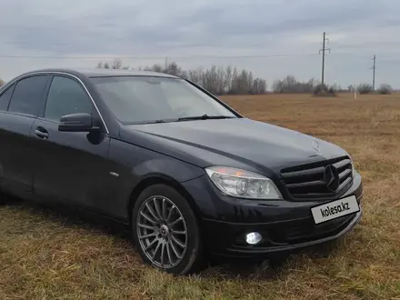 Mercedes-Benz C 180 2009 года за 6 325 000 тг. в Павлодар