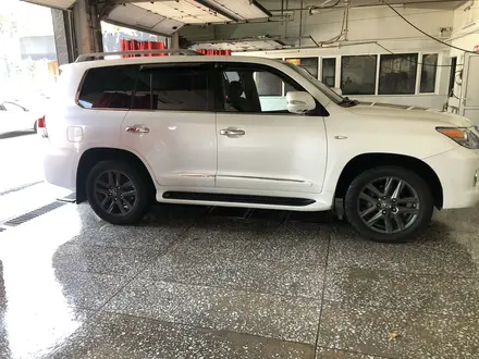 Lexus LX 570 2010 года за 19 000 000 тг. в Алматы – фото 4