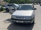 Volkswagen Vento 1994 года за 800 000 тг. в Мангистау – фото 5