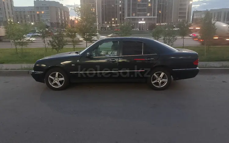 Mercedes-Benz E 230 1996 годаүшін2 200 000 тг. в Астана