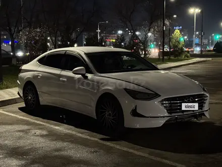 Hyundai Sonata 2020 года за 9 000 000 тг. в Актау – фото 3