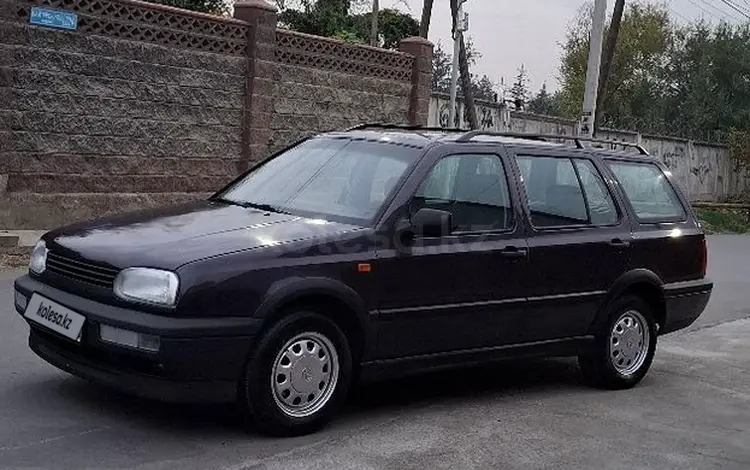 Volkswagen Golf 1994 годаүшін1 700 000 тг. в Алматы