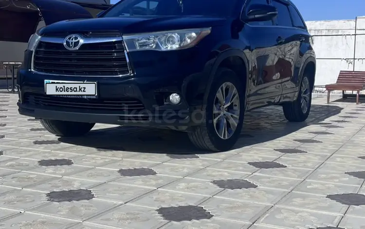 Toyota Highlander 2015 года за 14 000 000 тг. в Актау