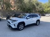 Toyota RAV4 2019 годаүшін13 900 000 тг. в Актобе