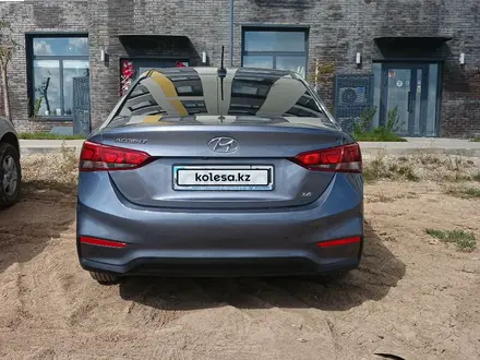 Hyundai Accent 2019 года за 7 700 000 тг. в Астана – фото 3