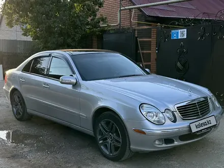 Mercedes-Benz E 320 2003 года за 7 500 000 тг. в Актобе