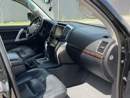 Toyota Land Cruiser 2013 года за 23 000 000 тг. в Астана – фото 8