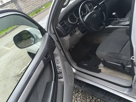 Toyota 4Runner 2003 года за 9 800 000 тг. в Алматы – фото 11