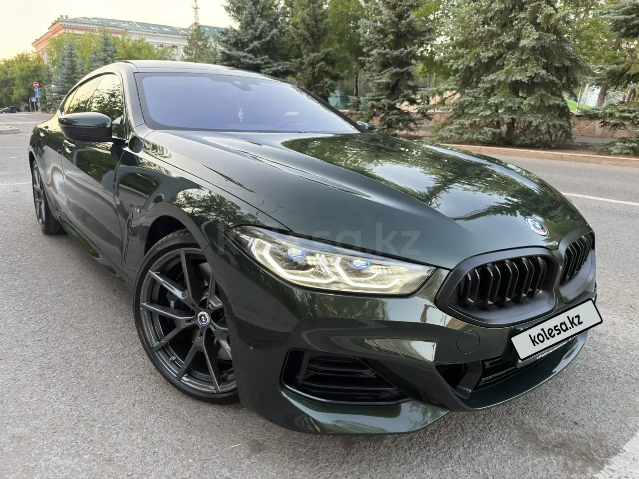 BMW 8 Series, 2023