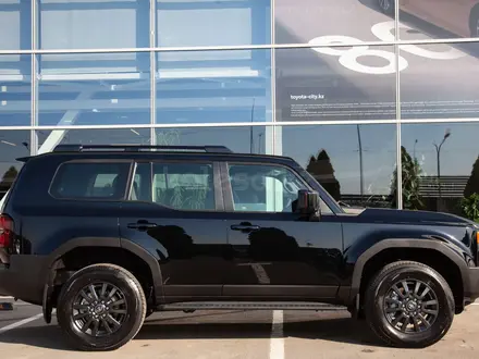 Toyota Land Cruiser Prado Comfort+ 2025 года за 32 990 000 тг. в Алматы – фото 43