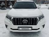 Toyota Land Cruiser Prado 2018 года за 21 700 000 тг. в Актобе