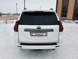 Toyota Land Cruiser Prado 2018 года за 21 700 000 тг. в Актобе – фото 5