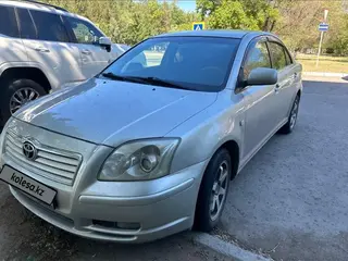 Toyota Avensis, 2005