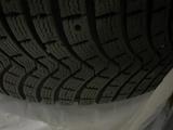 Зимняя шипованной резина Michelin с дисками на Lexus LX570 за 1 000 000 тг. в Алматы – фото 3