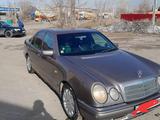 Mercedes-Benz E 320 1998 года за 2 800 000 тг. в Караганда – фото 2