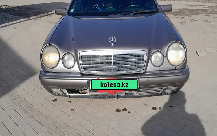 Mercedes-Benz E 320 1998 года за 3 800 000 тг. в Караганда