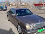 Mercedes-Benz E 320 1998 года за 3 800 000 тг. в Караганда – фото 3