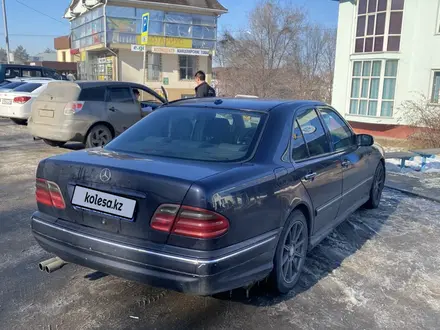Mercedes-Benz E 430 2001 года за 2 970 000 тг. в Алматы – фото 6