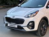 Kia Sportage 2019 года за 10 500 000 тг. в Актобе – фото 4