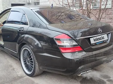 Mercedes-Benz S 550 2006 года за 7 000 000 тг. в Астана – фото 3