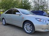 Toyota Camry 2003 года за 6 300 000 тг. в Актобе – фото 4