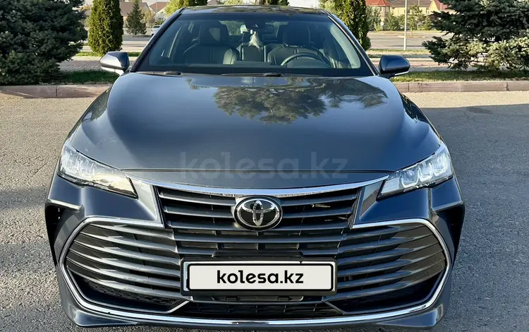 Toyota Avalon 2022 года за 18 000 000 тг. в Алматы