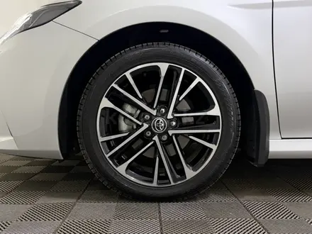 Toyota Camry Luxe eCVT 2024 года за 22 600 000 тг. в Алматы – фото 16