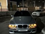 BMW 528 1999 года за 3 900 000 тг. в Астана – фото 2