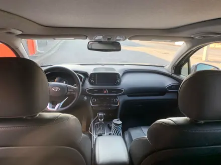 Hyundai Santa Fe 2018 года за 10 900 000 тг. в Шымкент – фото 3