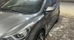 Hyundai Elantra 2014 года за 3 900 000 тг. в Атырау – фото 2