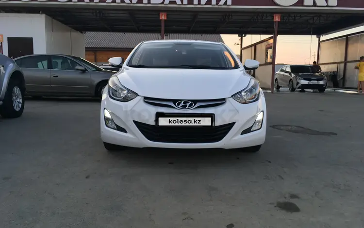 Hyundai Elantra 2015 годаfor6 300 000 тг. в Атырау